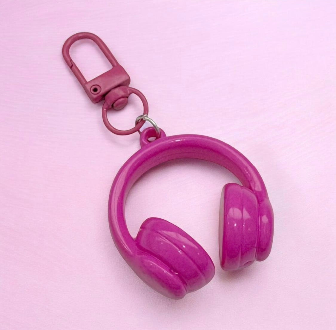 3D HEADPHONE ACRYLIC KEYCHAIN