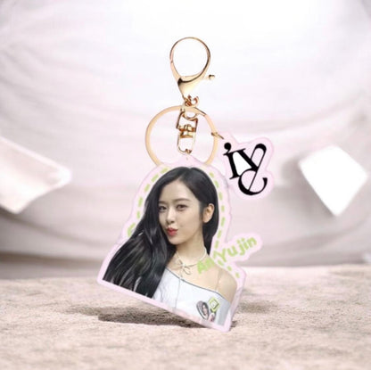 K-POP IVE ACRYLIC KEYCHAIN
