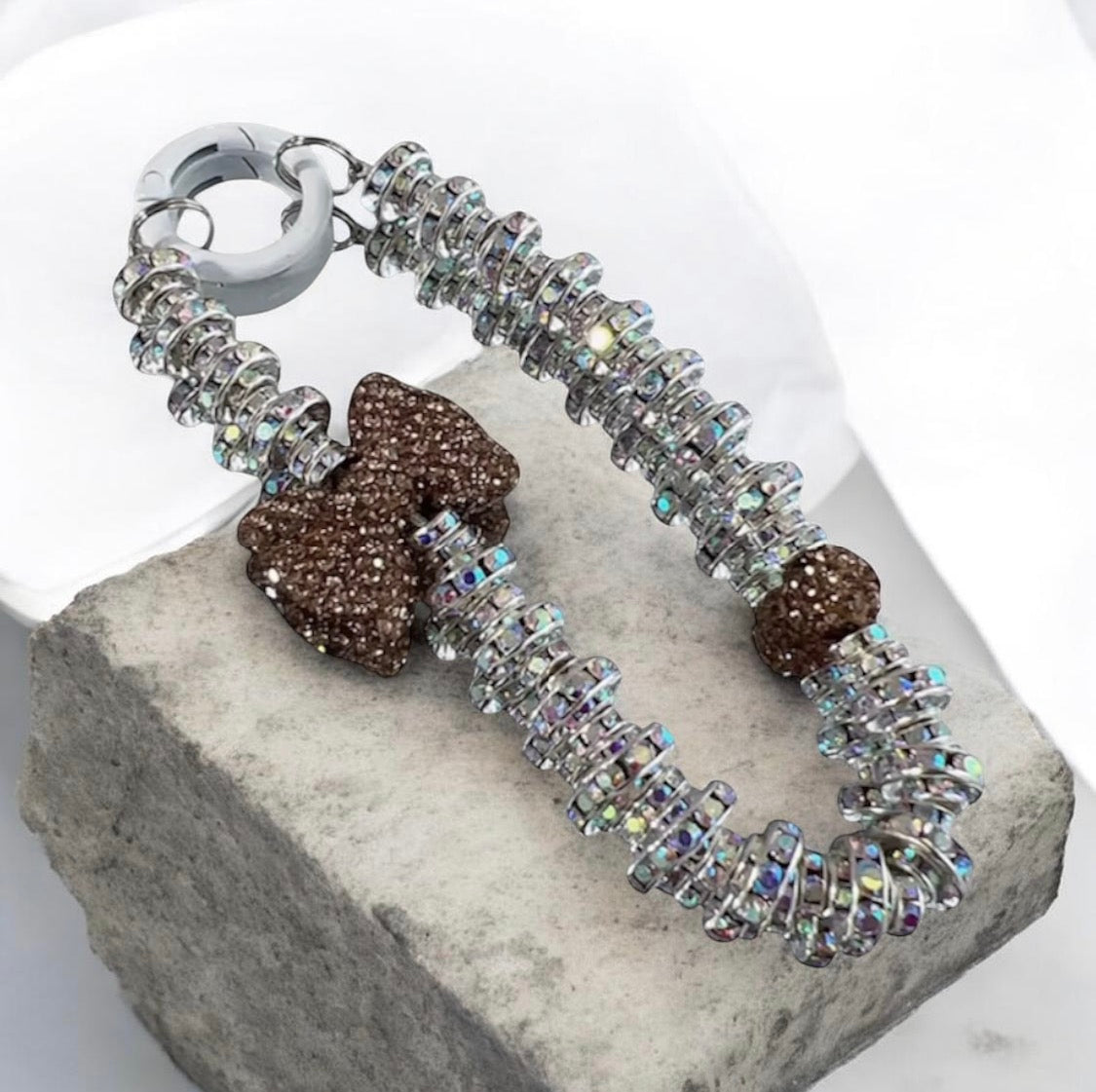 DIAMOND BOWKNOT KEYCHAIN