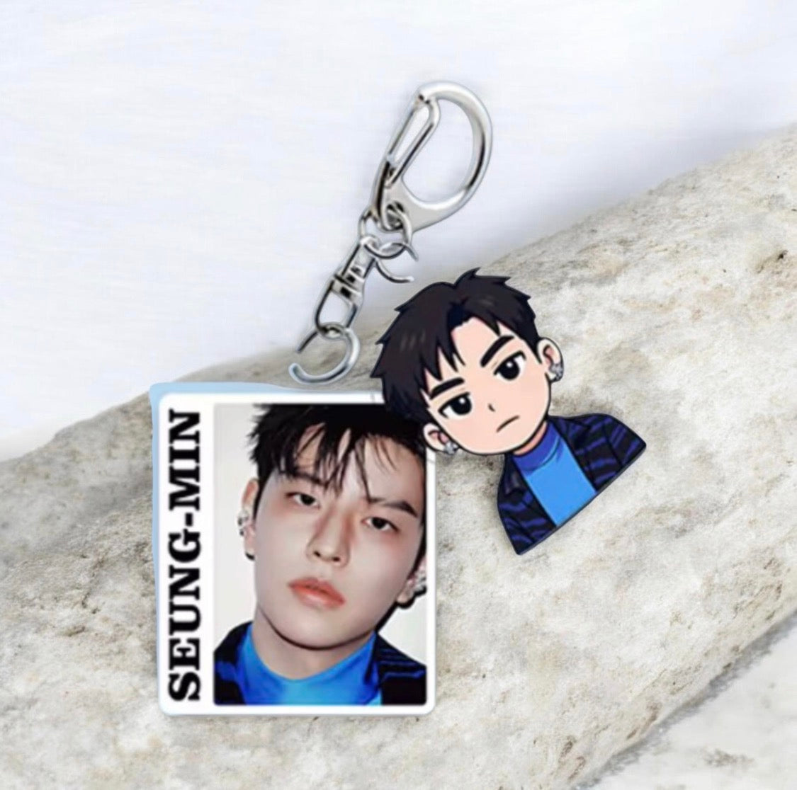K-POP STRAY KID KEYCHAIN