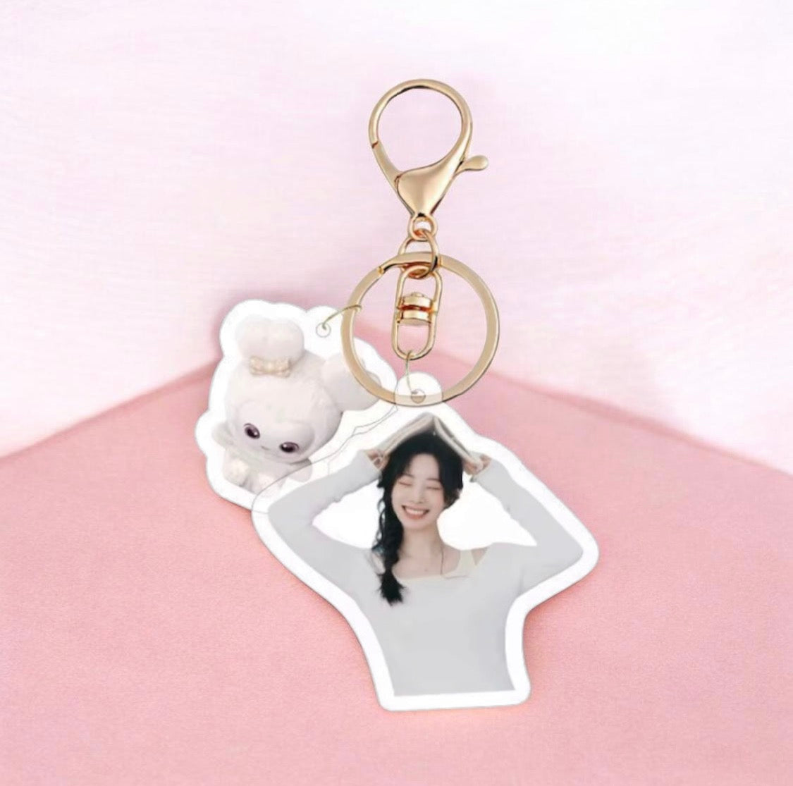 FAN CLUB STAR PERIPHERAL ACRYLIC KEYCHAIN