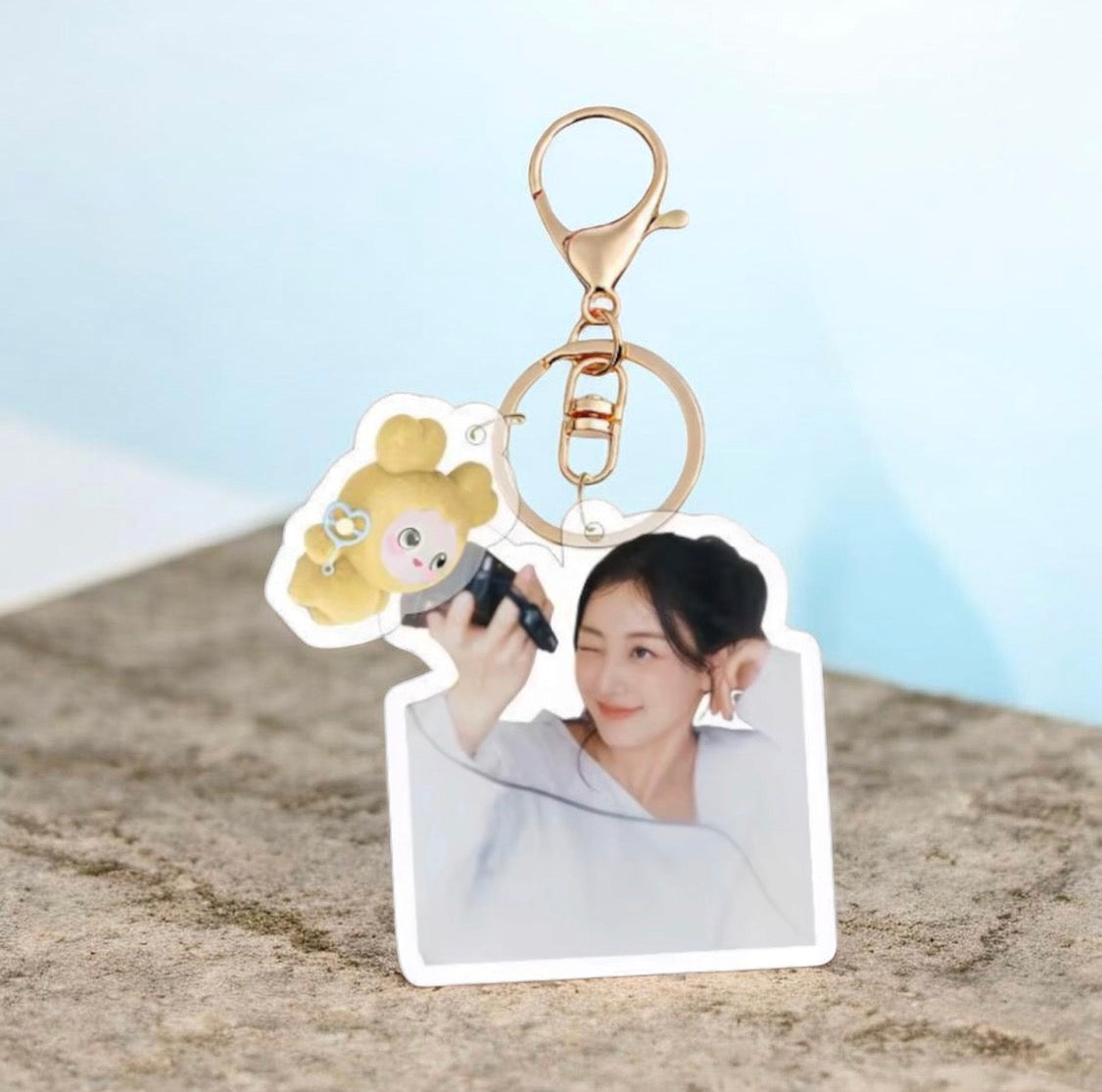 FAN CLUB STAR PERIPHERAL ACRYLIC KEYCHAIN