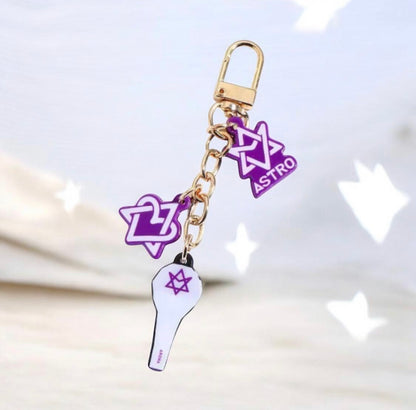 K-POP GROUPS KEYCHAIN