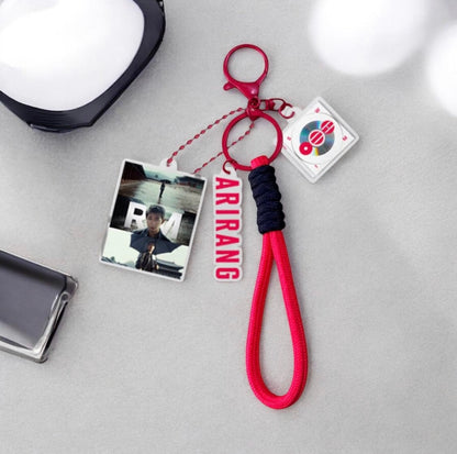 K-POP TOUR ACRYLIC KEYCHAIN