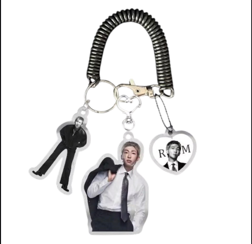 K-POP BT GROUP KEYCHAIN