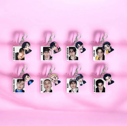 K-POP STRAY KID KEYCHAIN