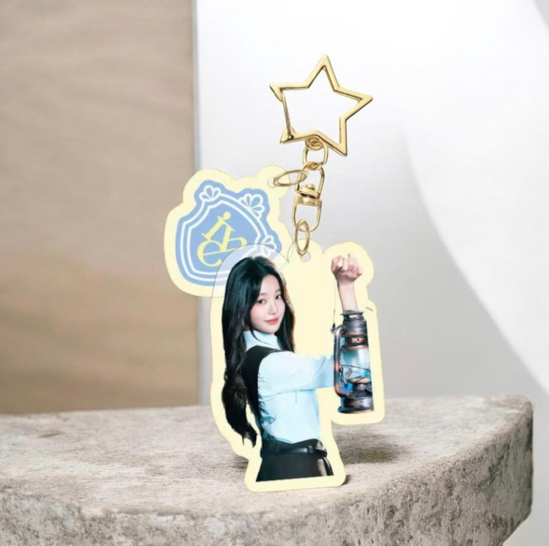 IVE’S FANMEETING SCOUT WONYOUNG ACRYLIC KEYCHAIN