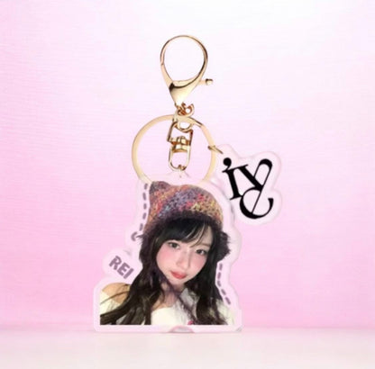 K-POP IVE ACRYLIC KEYCHAIN