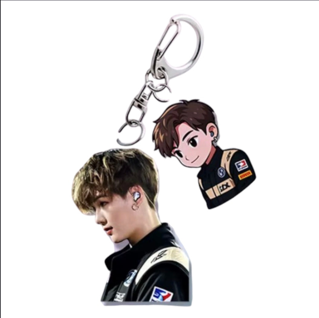 K-POP IDOLS 2PCS CARTOON ACRYLIC KEYCHAIN