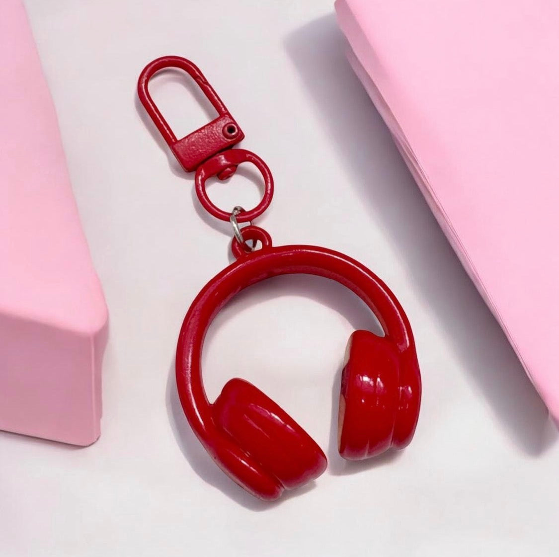 3D HEADPHONE ACRYLIC KEYCHAIN