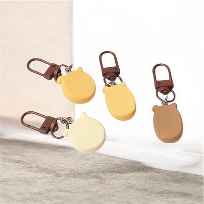 BEAR BREAD KEYCHAIN