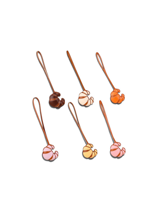 CROISSANT LEATHER CHARMS KEYCHAIN
